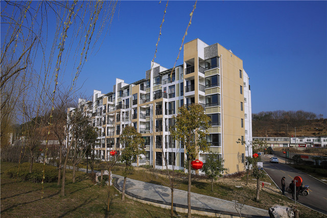 风情小镇实景 6/6