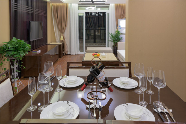 样板房实景 12/12