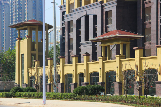 绿茵里南门沿街商铺 6/17