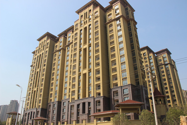 绿茵里南实景 1/17