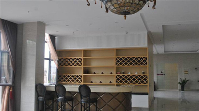 营销中心实景 1/3