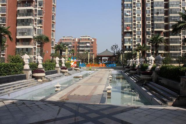 龙溪水岸小区实景 14/41