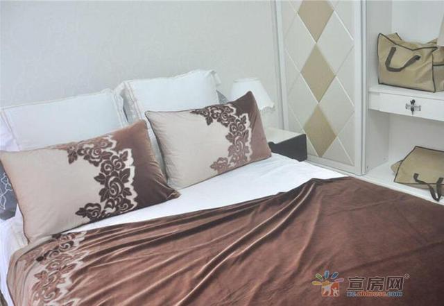 样板间实景图 1/8