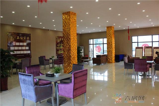 营销中心实景 5/13