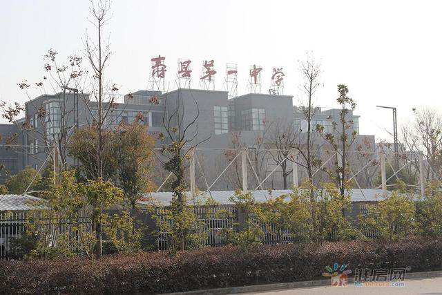 小区周边环境 1/5