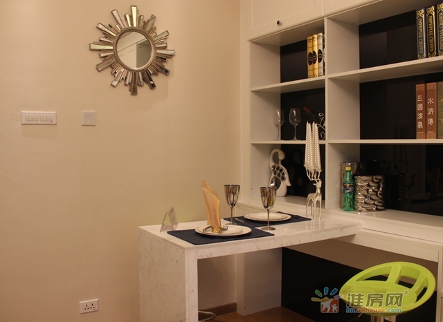 金地中央美域多层电梯公寓 5/27