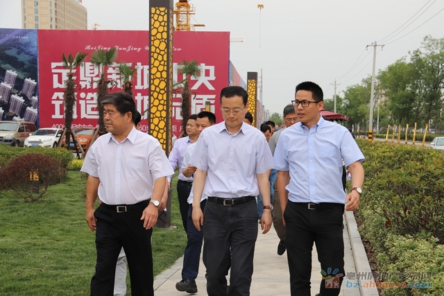 车照启书记莅临指导 17/18