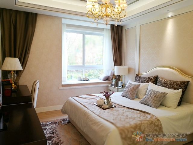 建面约130㎡样板间—卧室 7/7