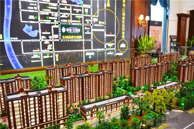 售楼处实景图 13/31