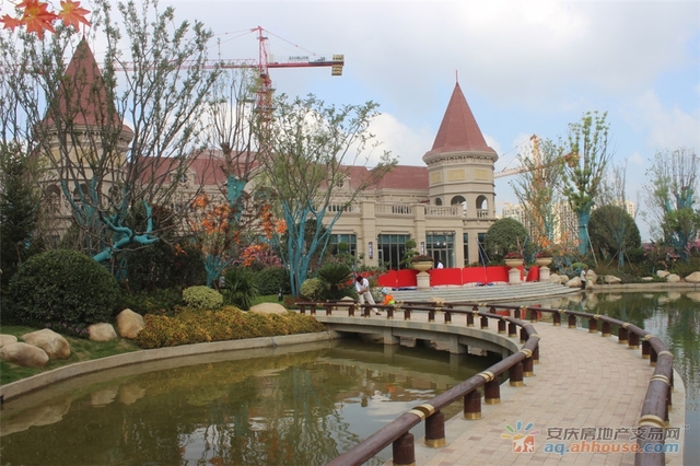 恒大珺睿府园林 4/4