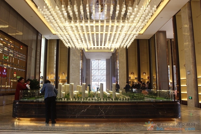 售楼部内景 4/14