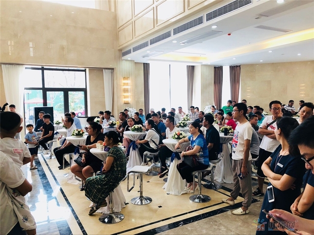 营销中心实景图 1/7