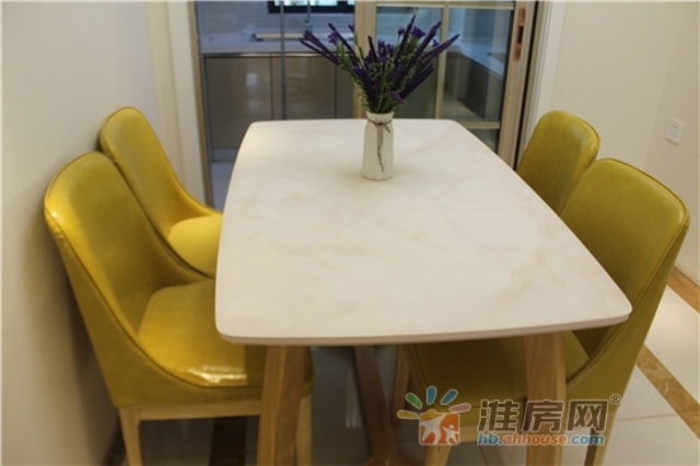 样板间实景图 14/24