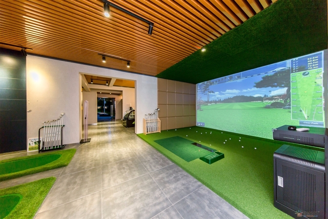 高尔夫会所 6/13