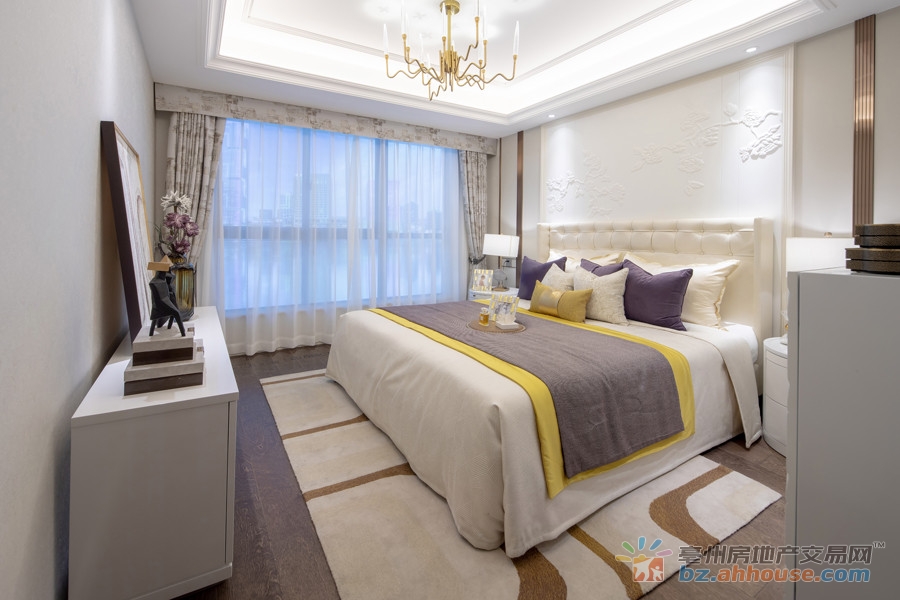 建面115㎡主卧样板间 1/12