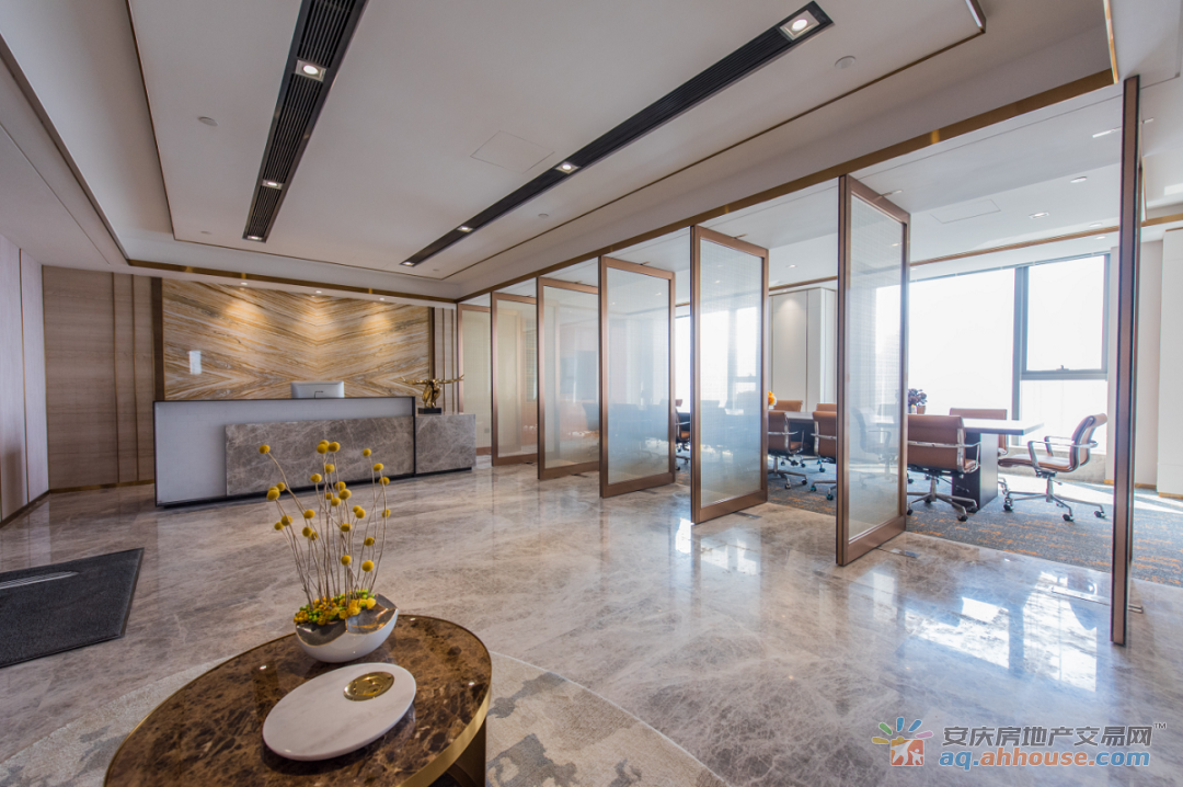 置地·栢悦中心样板间实景图 5/6