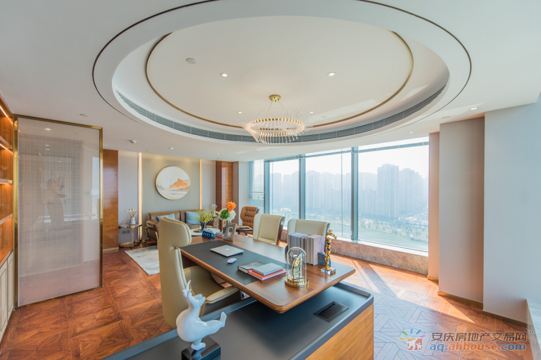 置地·栢悦中心样板间实景图 2/6