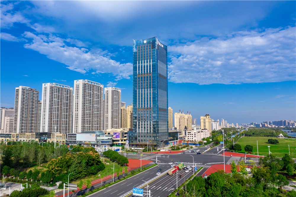 置地·栢悦中心实景图 1/4