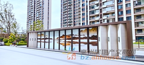 1758729252158538.jpg 4.jpg